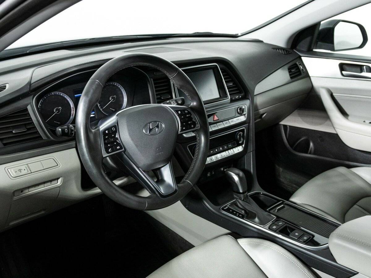 Купить Hyundai Sonata, 2018, 46 492 км.. Фото: #10
