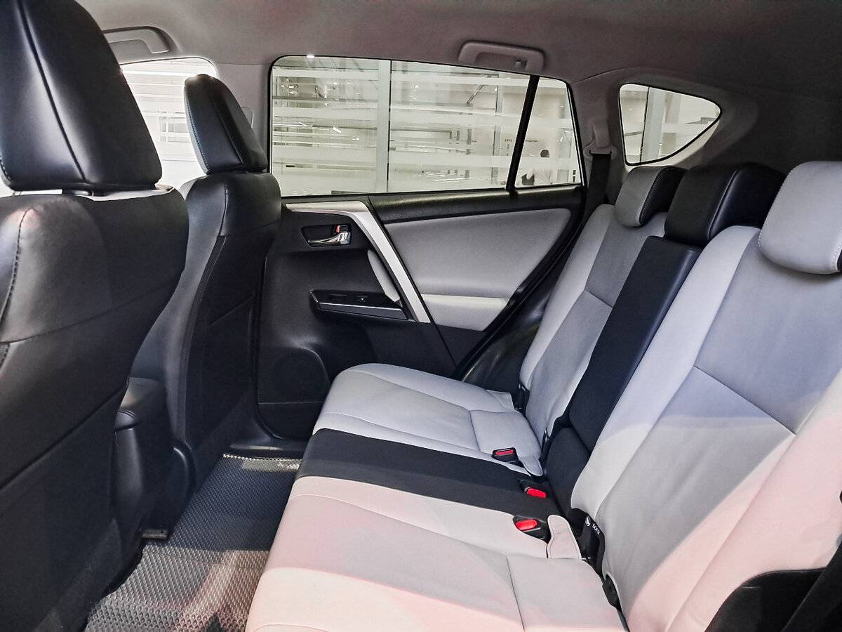 Купить Toyota RAV4, 2016, 165 703 км.. Фото: #11