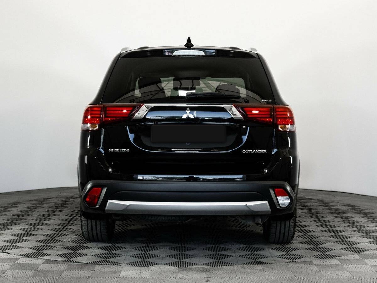 Купить Mitsubishi Outlander, 2018, 112 633 км.. Фото: #4