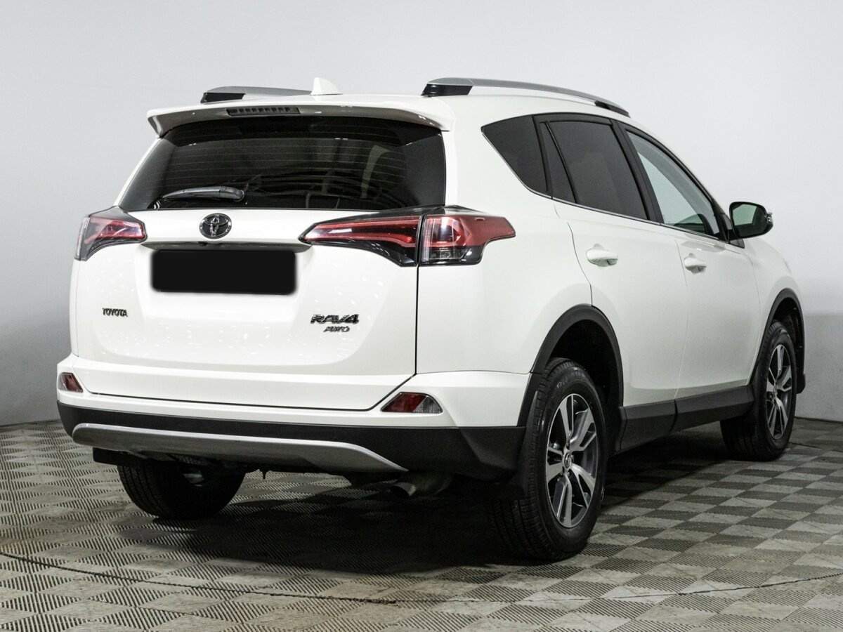 Купить Toyota RAV4, 2017, 43 541 км.. Фото: #4