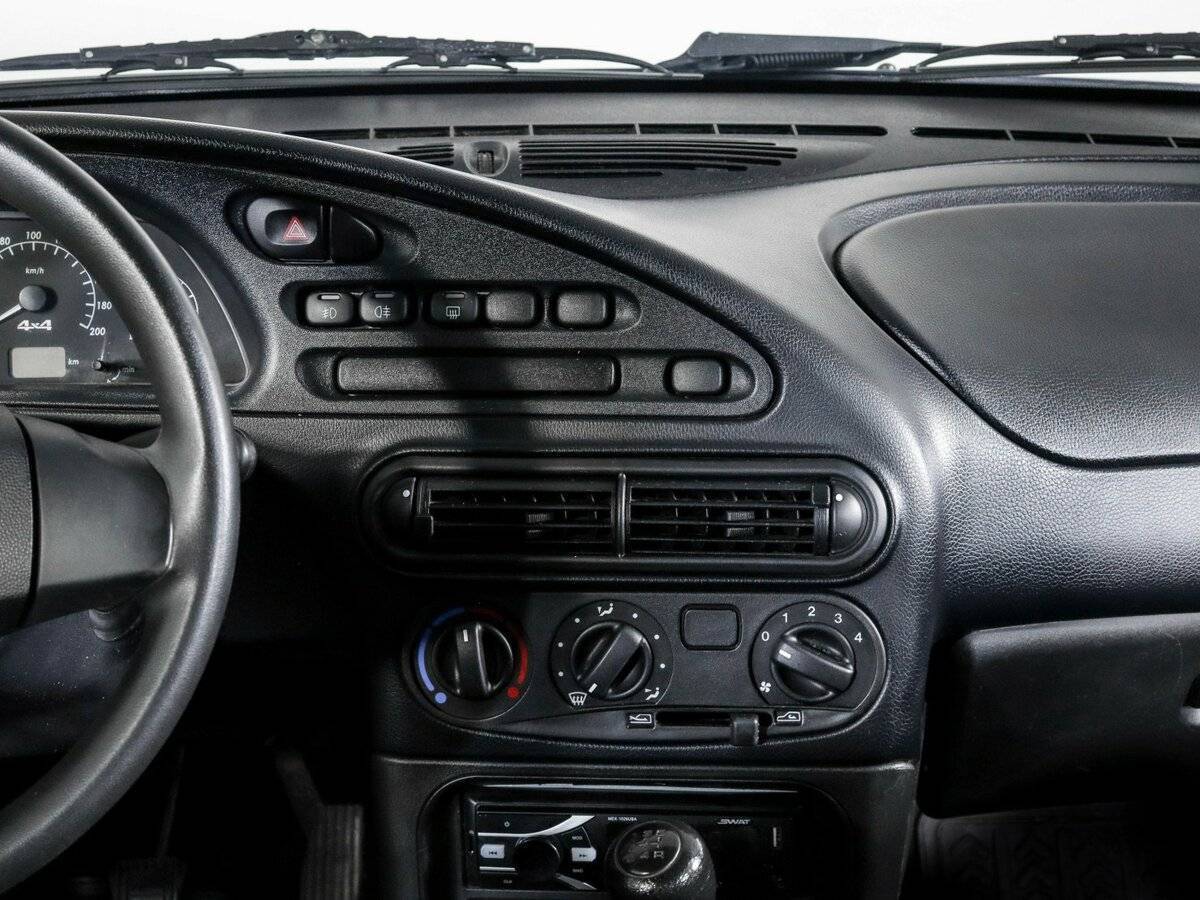 Купить Chevrolet Niva, 2019, 68 800 км.. Фото: #9