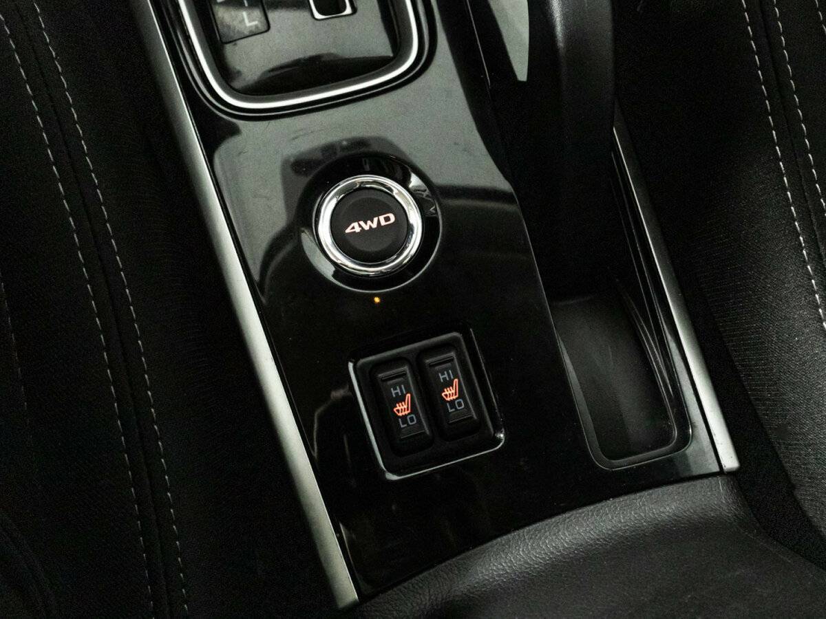 Купить Mitsubishi Outlander, 2018, 88 790 км.. Фото: #16