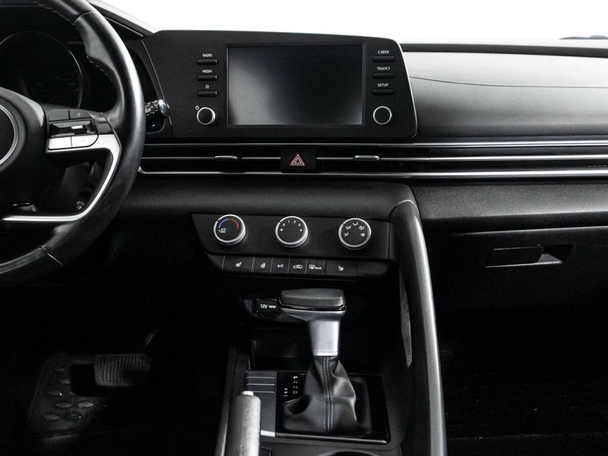 Купить Hyundai Elantra, 2021, 44 371 км.. Фото: #13