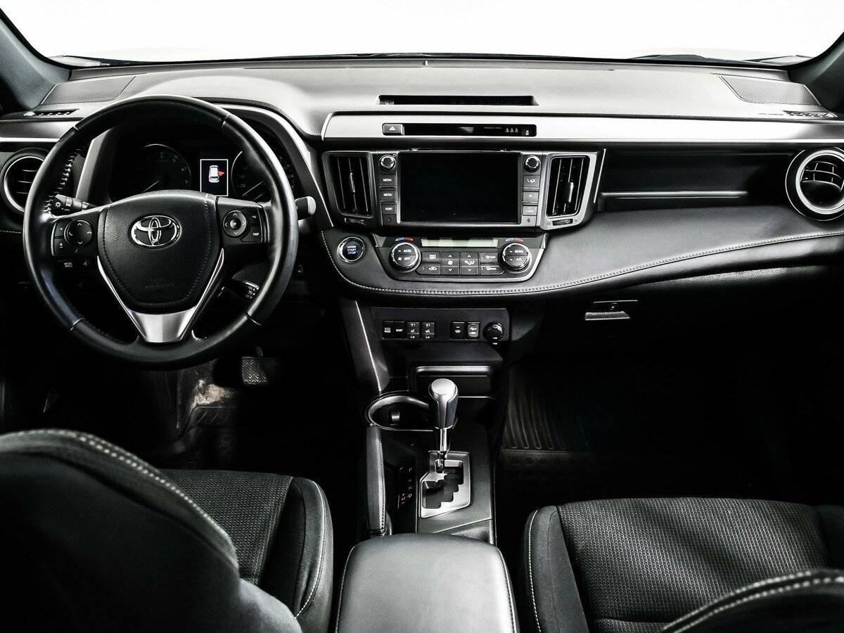 Купить Toyota RAV4, 2019, 40 636 км.. Фото: #10