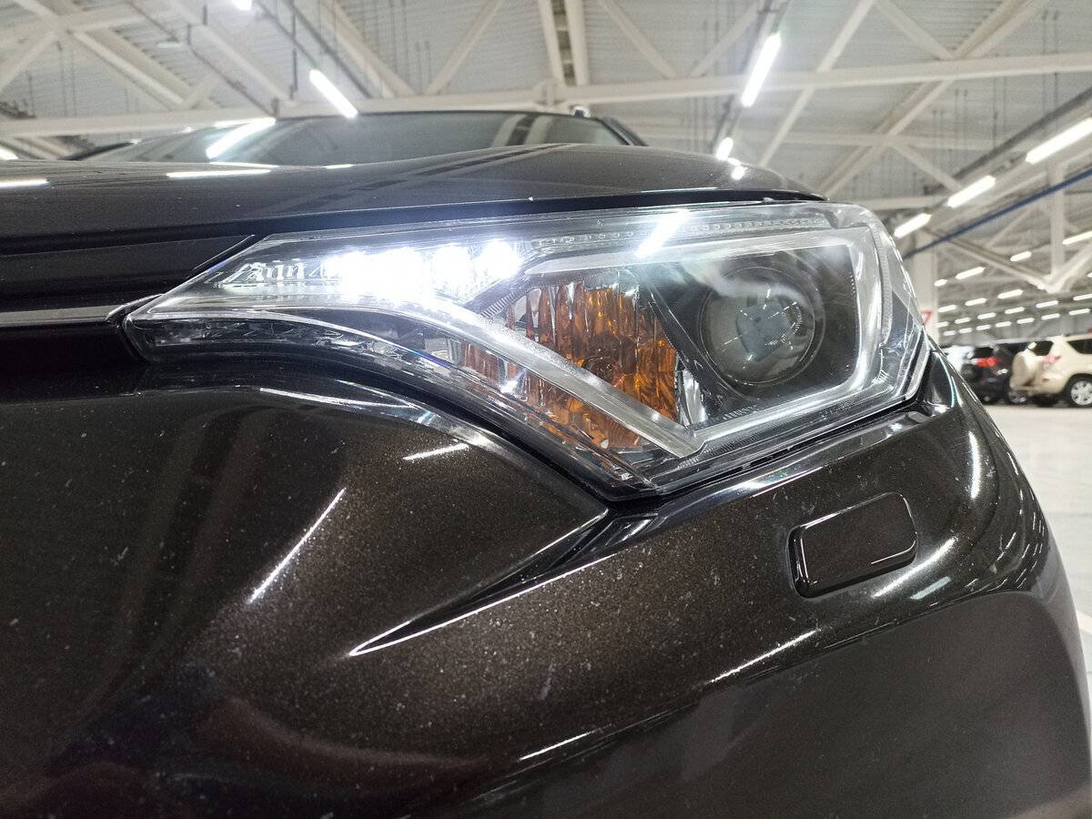 Купить Toyota RAV4, 2016, 221 837 км.. Фото: #16