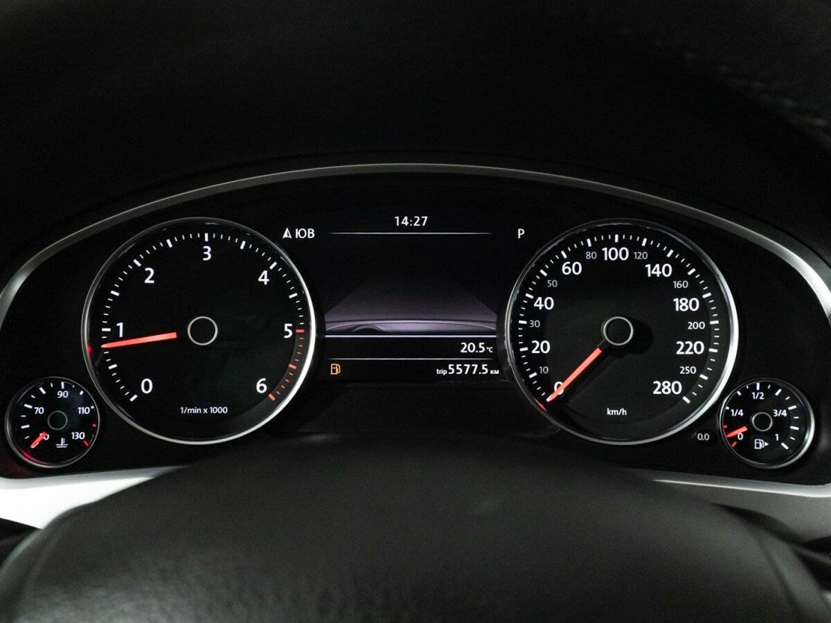 Купить Volkswagen Touareg, 2015, 187 303 км.. Фото: #11