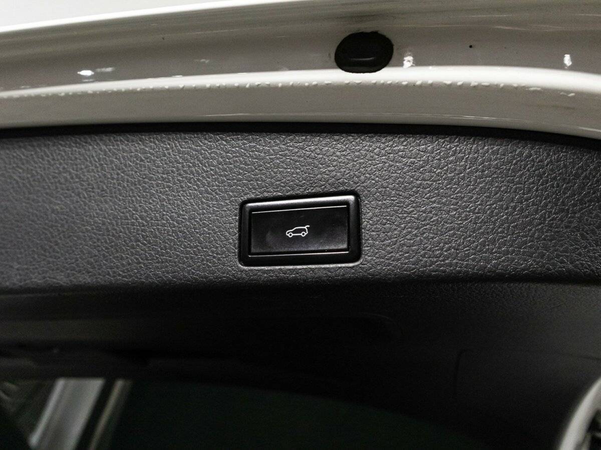 Купить Volkswagen Touareg, 2015, 187 303 км.. Фото: #15