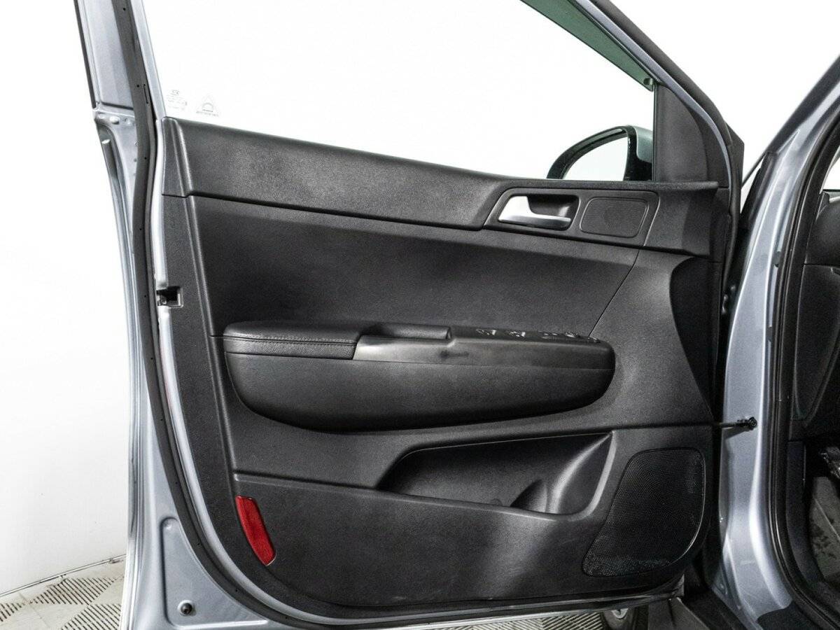 Купить Kia Sportage, 2020, 124 640 км.. Фото: #24