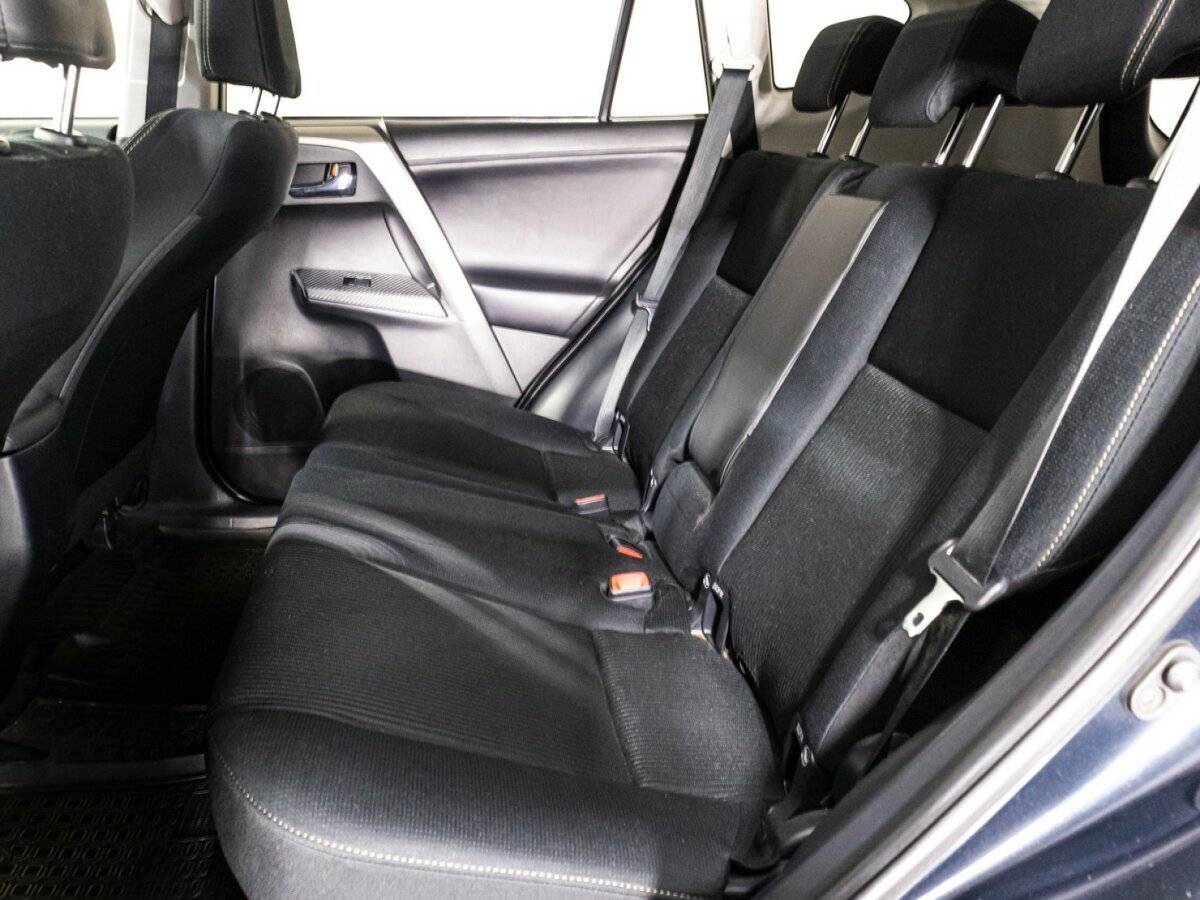 Купить Toyota RAV4, 2015, 119 100 км.. Фото: #9