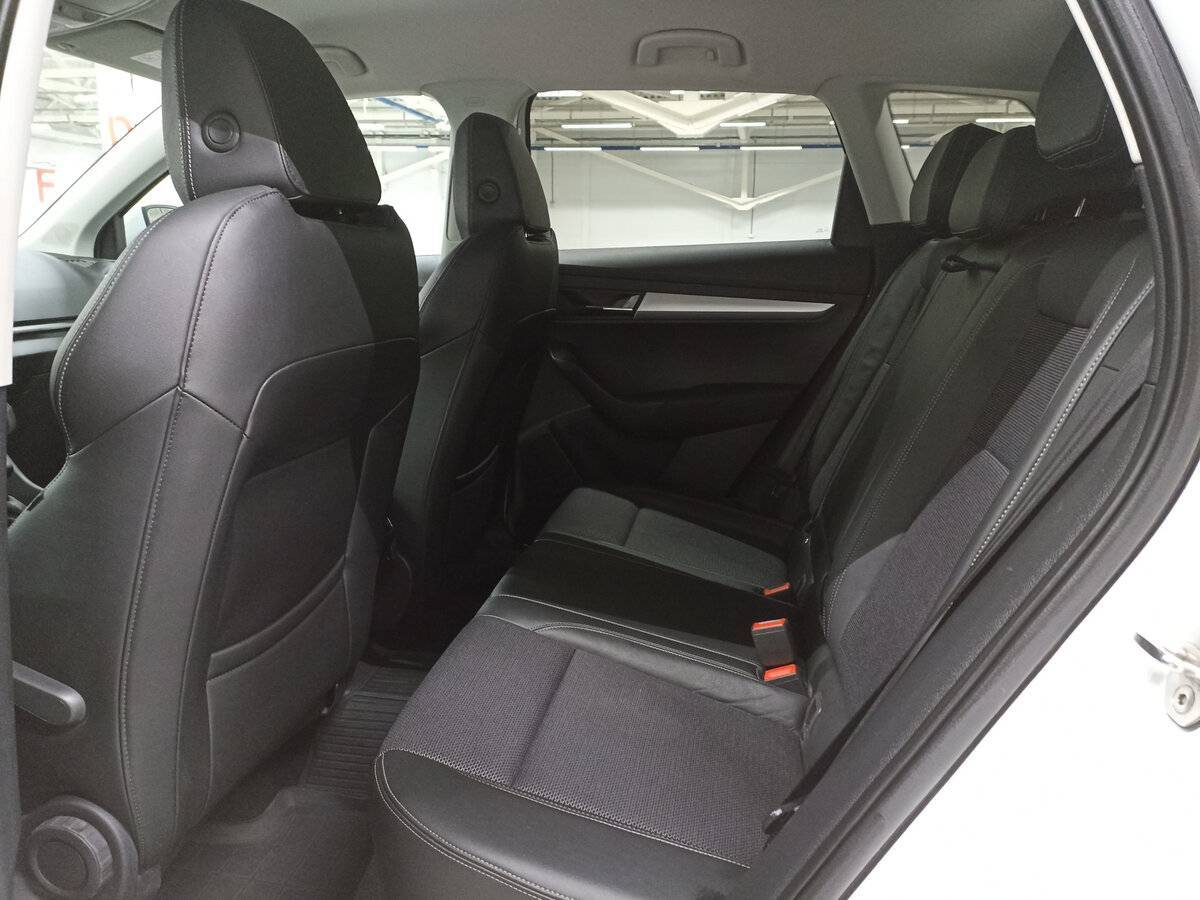 Купить Skoda Karoq, 2021, 156 716 км.. Фото: #11