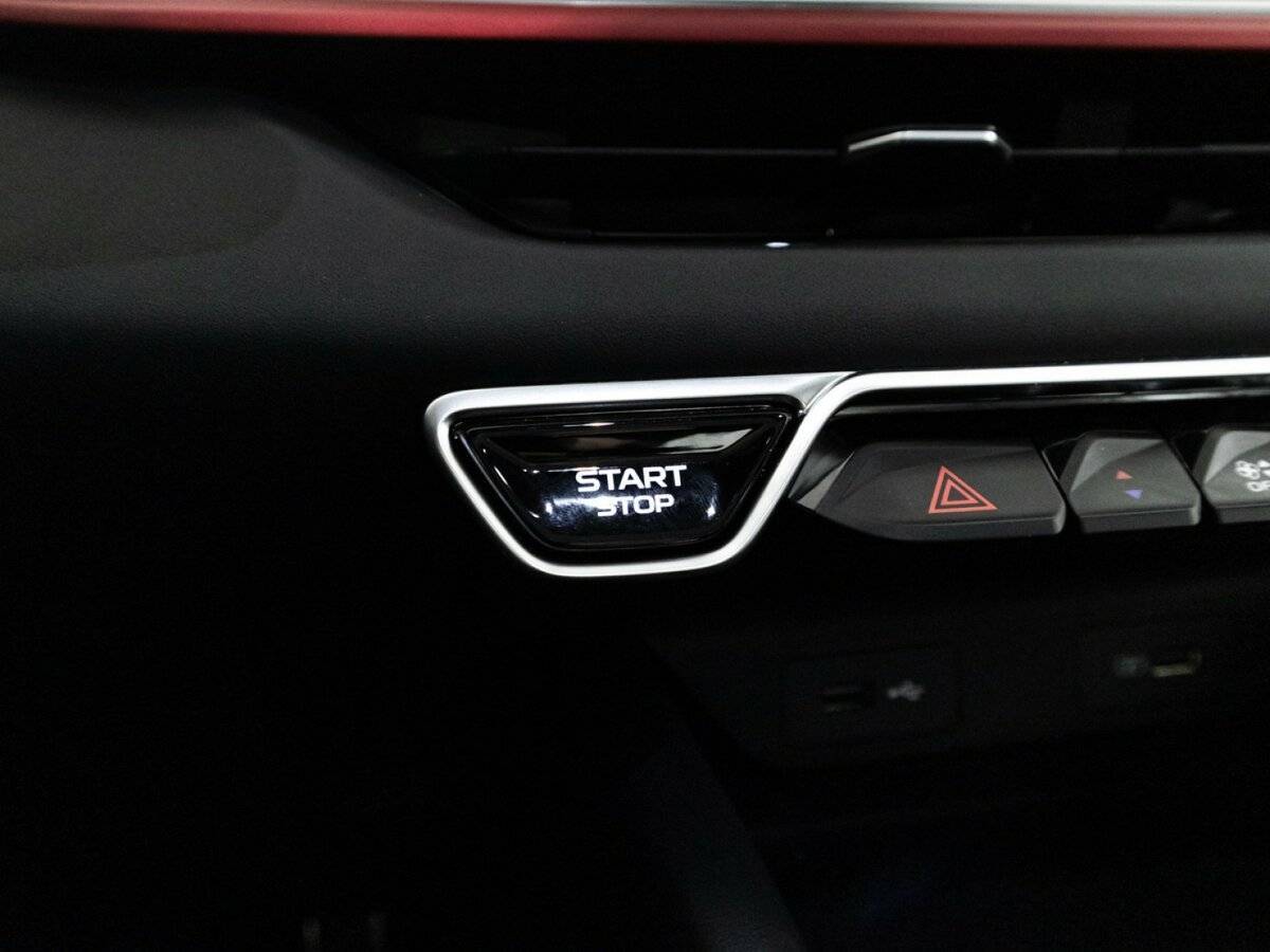 Купить Geely Coolray, 2023, 12 686 км.. Фото: #22