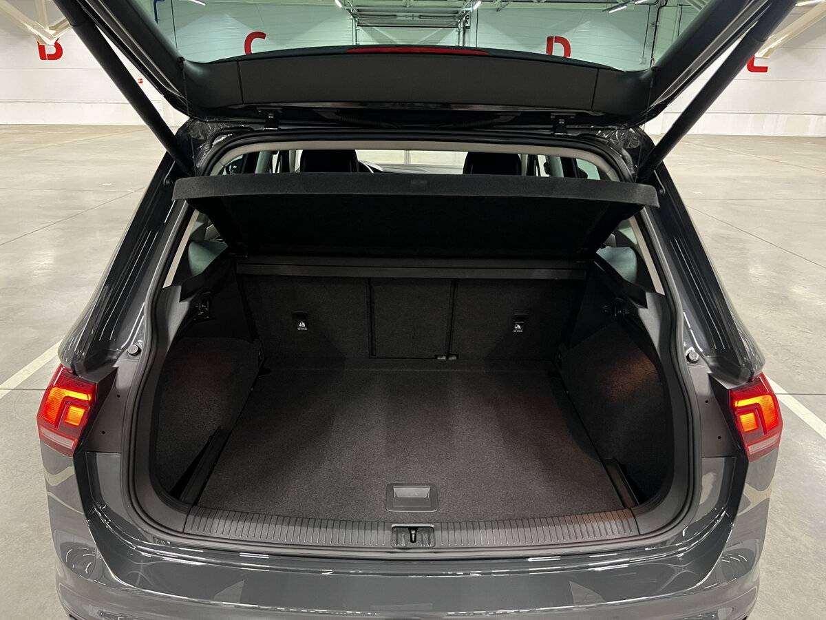 Купить Volkswagen Tiguan, 2017, 136 172 км.. Фото: #9