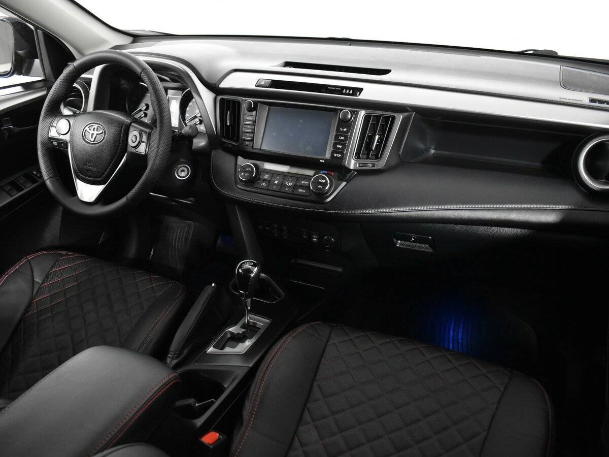 Купить Toyota RAV4, 2017, 143 286 км.. Фото: #8