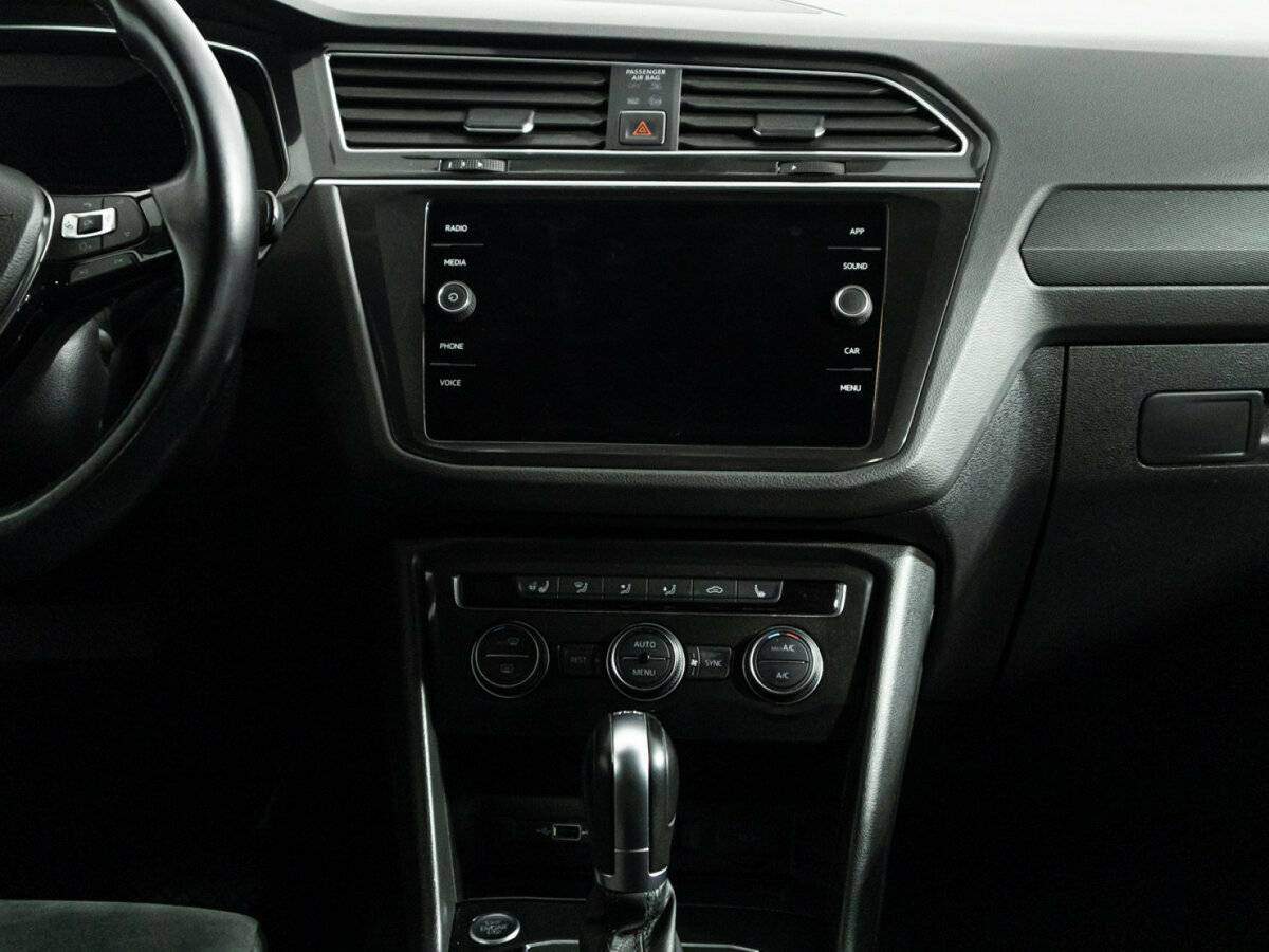 Купить Volkswagen Tiguan, 2018, 98 909 км.. Фото: #13