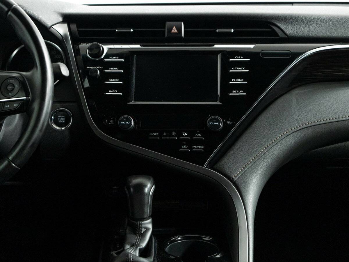 Купить Toyota Camry, 2020, 49 079 км.. Фото: #13