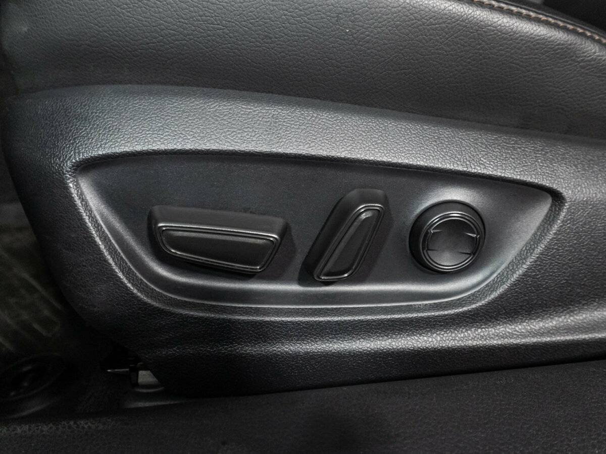 Купить Toyota Camry, 2020, 49 079 км.. Фото: #14