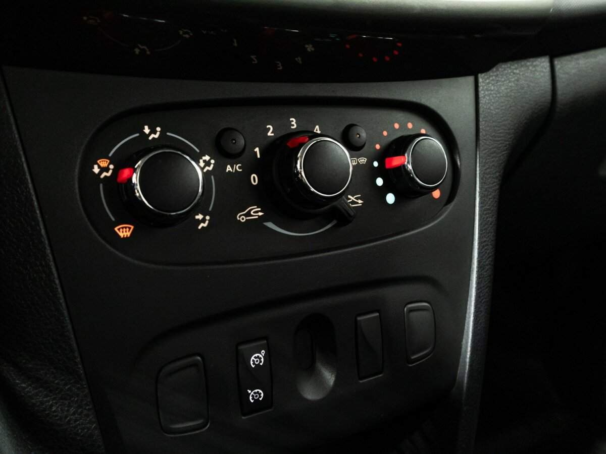 Купить Рено Сандеро, 2021, 42 610 км.. Фото: #15