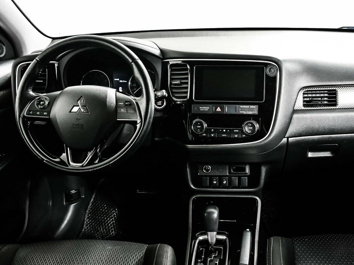 Купить Mitsubishi Outlander, 2018, 88 950 км.. Фото: #10