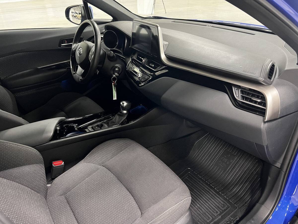 Купить Toyota C-HR, 2019, 46 323 км.. Фото: #10