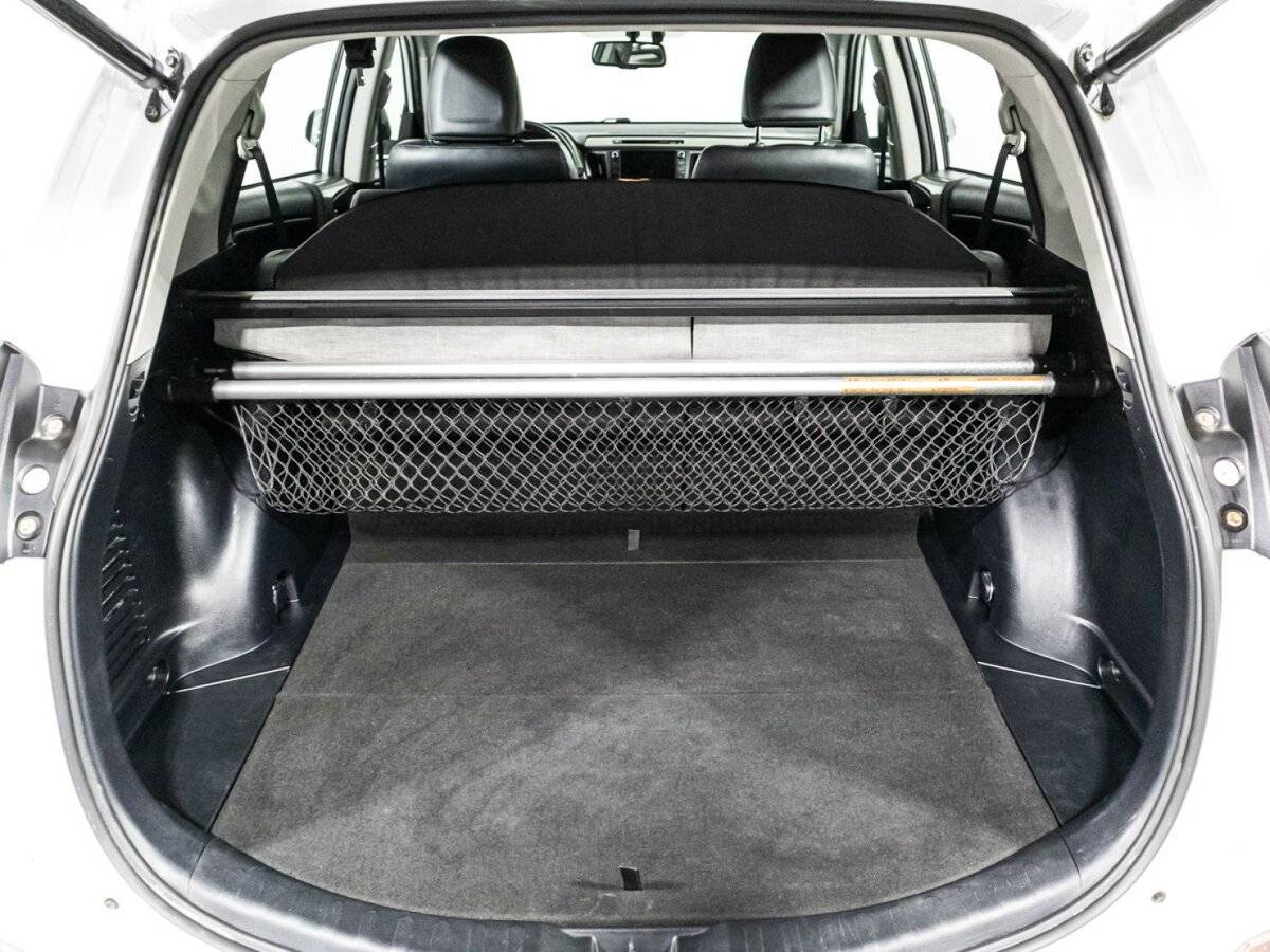 Купить Toyota RAV4, 2018, 104 503 км.. Фото: #14