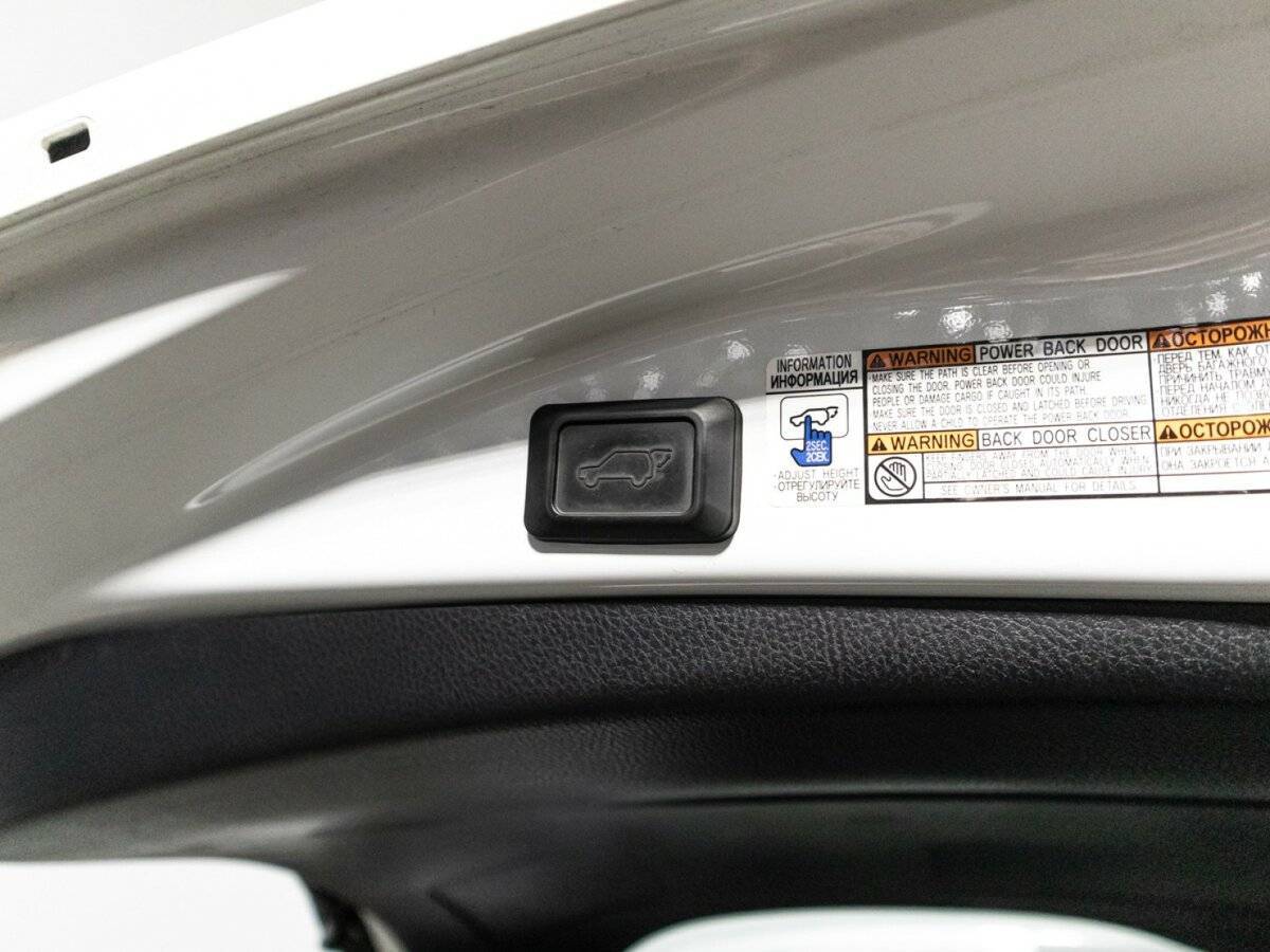 Купить Toyota RAV4, 2018, 104 503 км.. Фото: #15