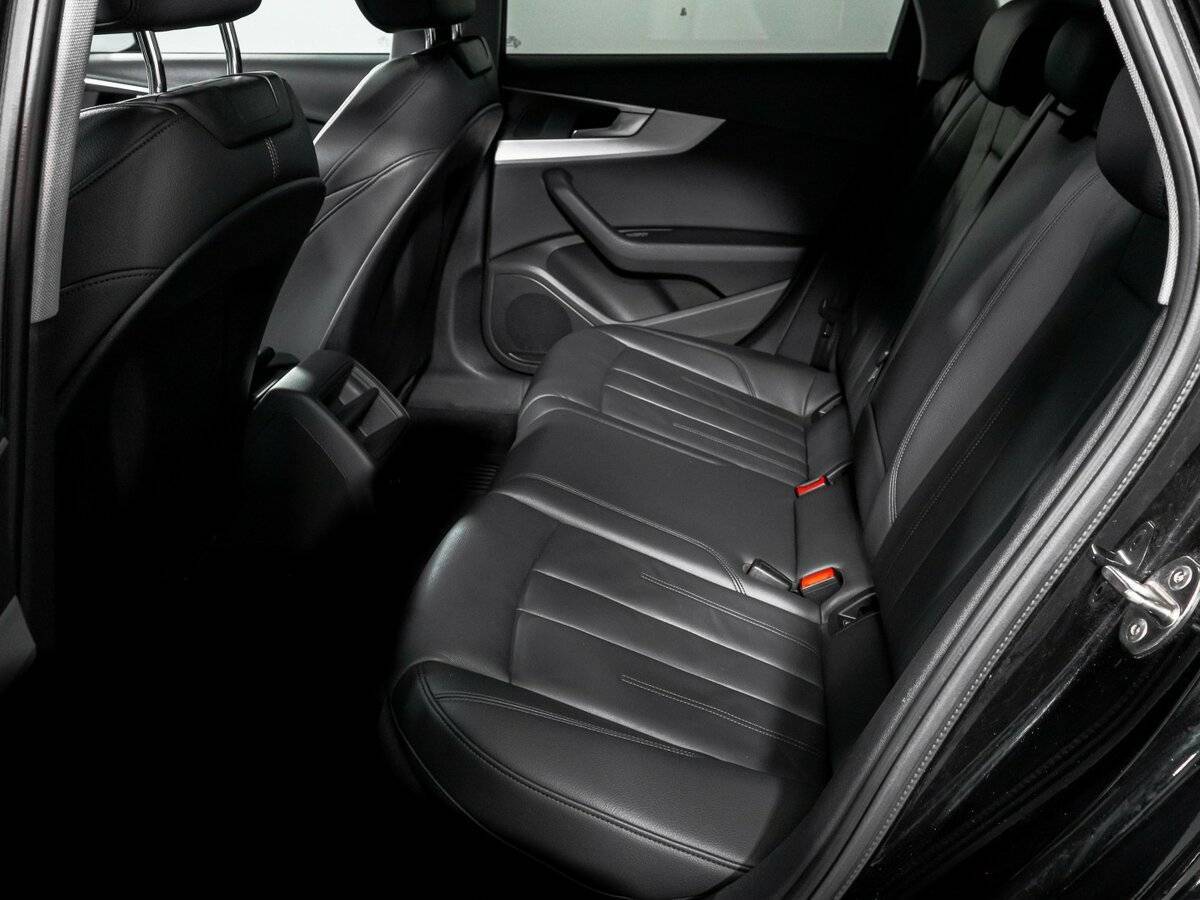 Купить Audi A4, 2017, 122 341 км.. Фото: #9