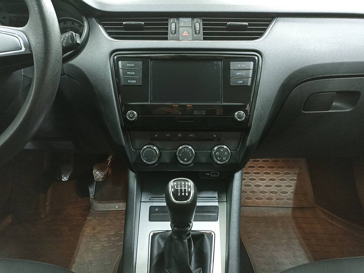 Купить Шкода Октавия, 2019, 118 719 км.. Фото: #14