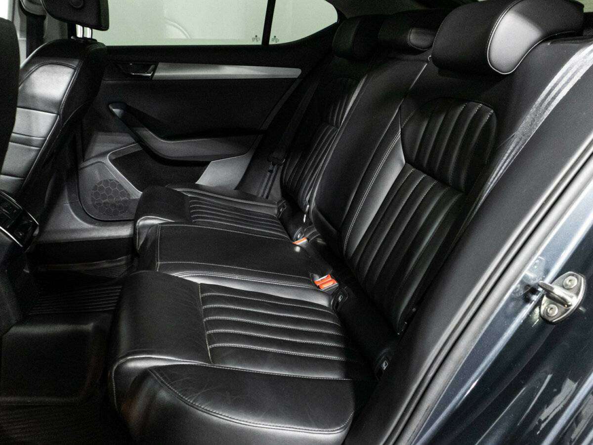 Купить Skoda Superb, 2018, 97 607 км.. Фото: #9