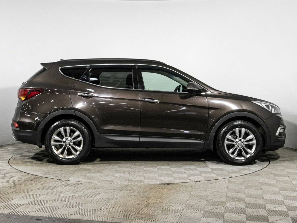 Купить Hyundai Santa Fe, 2017, 121 847 км.. Фото: #3