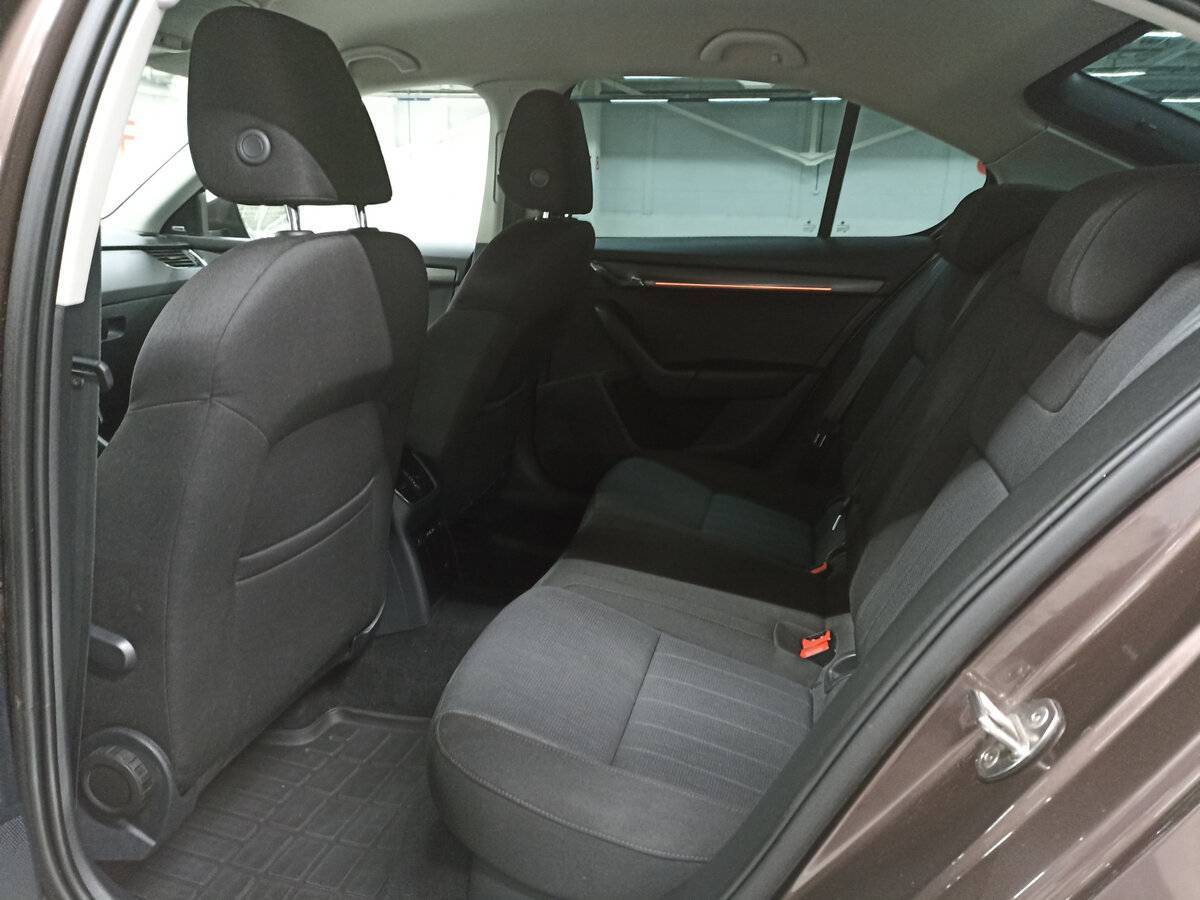 Купить Шкода Октавия, 2018, 215 830 км.. Фото: #11