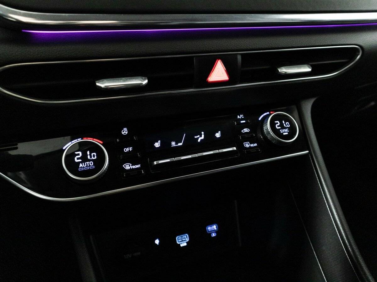 Купить Hyundai Sonata, 2020, 109 393 км.. Фото: #19