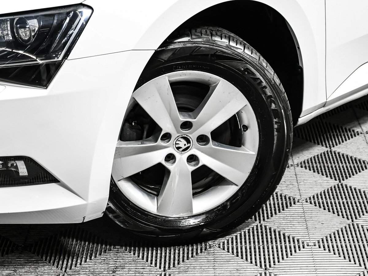 Купить Skoda Superb, 2016, 117 181 км.. Фото: #13
