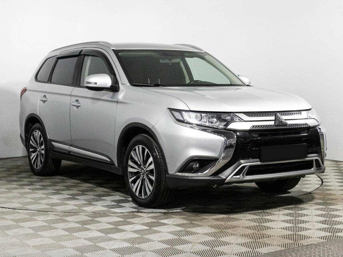 Купить Mitsubishi Outlander, 2020, 109 208 км.. Фото: #2