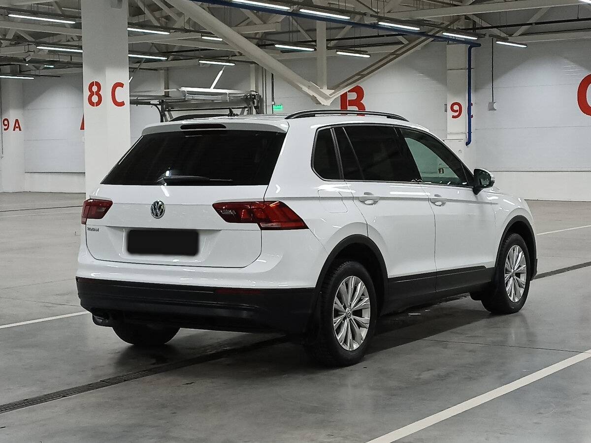Купить Volkswagen Tiguan, 2019, 120 004 км.. Фото: #4