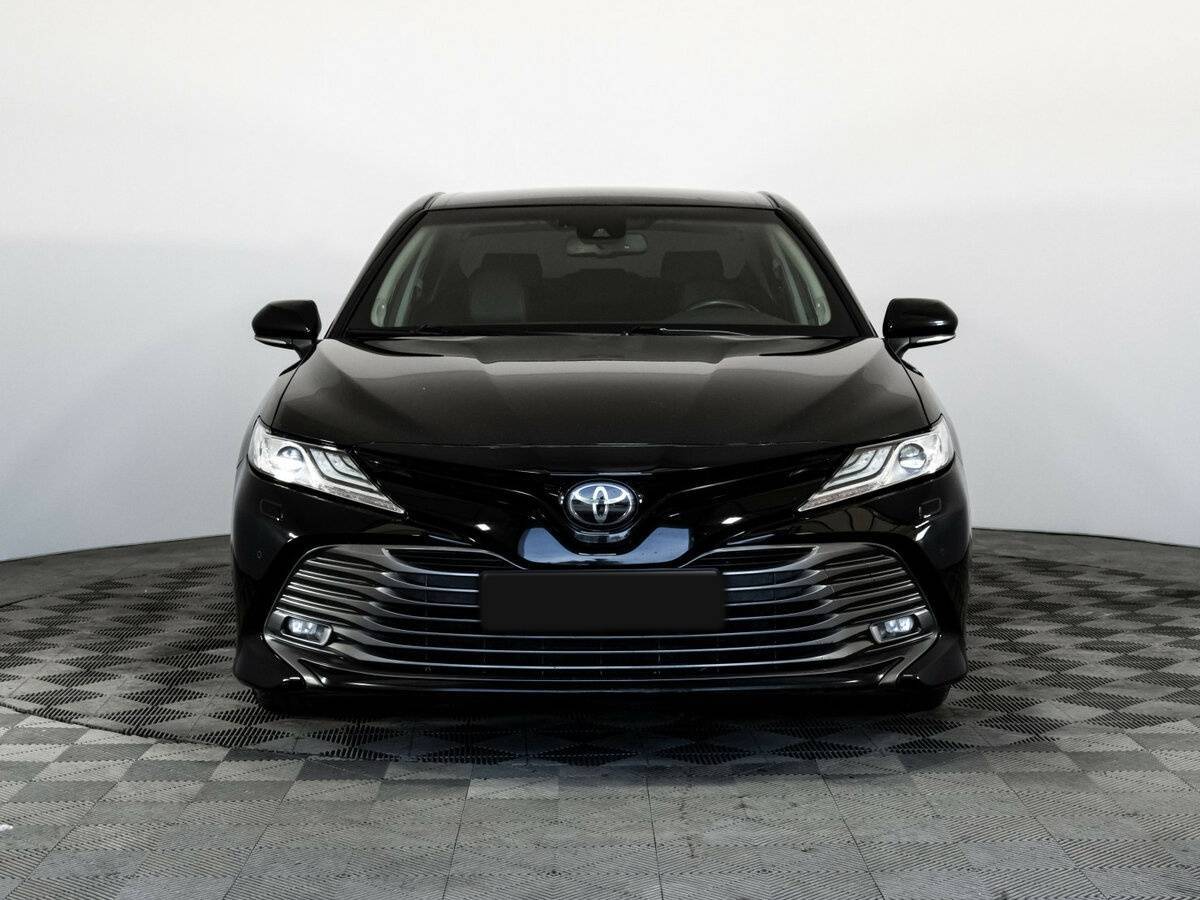 Купить Toyota Camry, 2019, 123 705 км.. Фото: #2