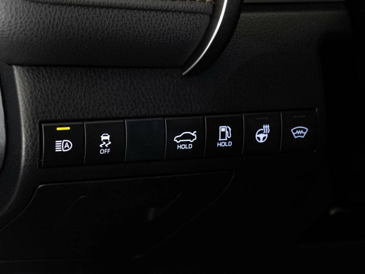 Купить Toyota Camry, 2019, 123 705 км.. Фото: #16