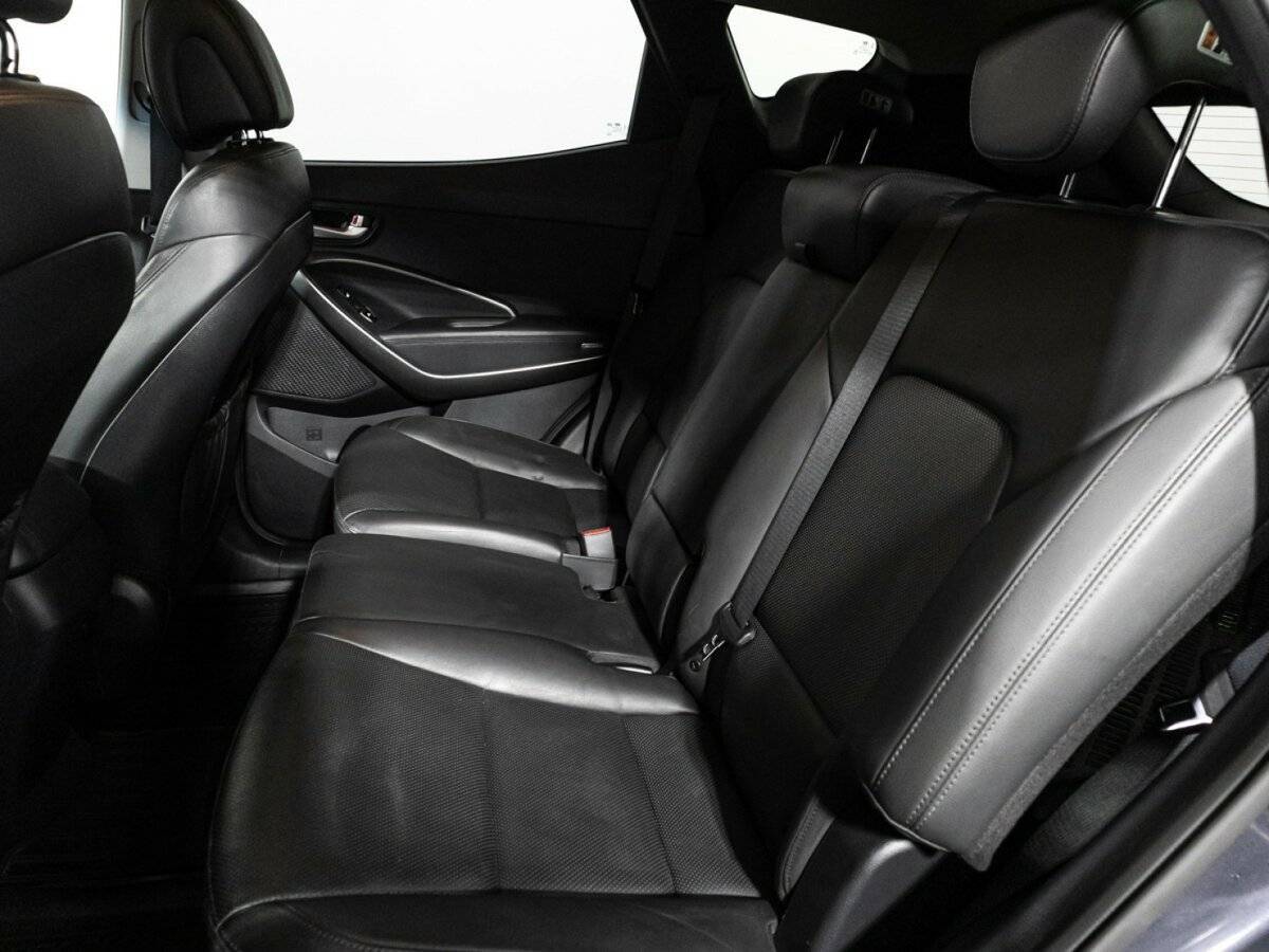 Купить Hyundai Santa Fe, 2016, 81 193 км.. Фото: #9