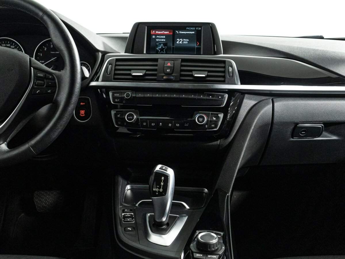 Купить BMW 3 серии, 2017, 56 783 км.. Фото: #13