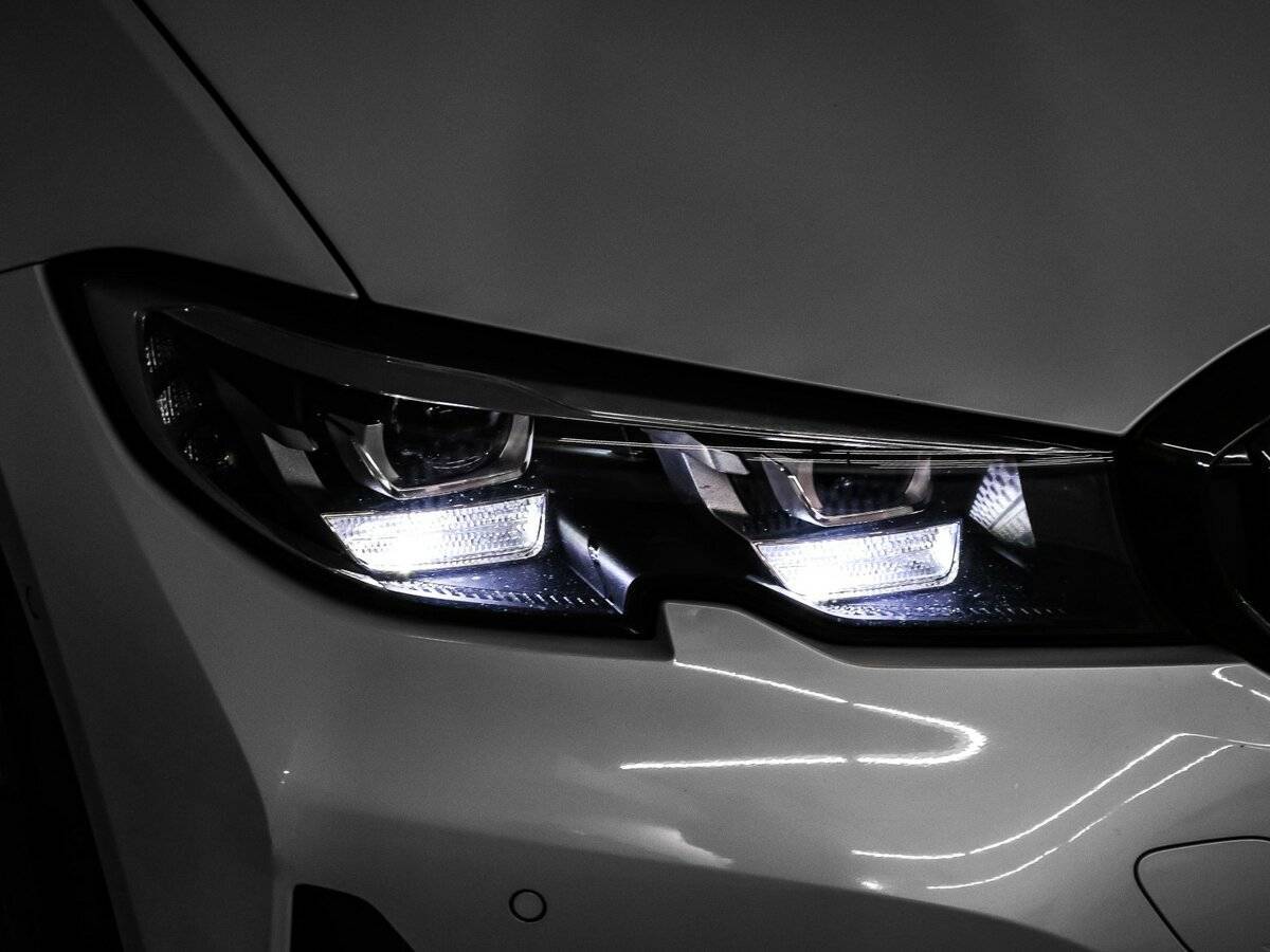 Купить BMW 3 серии, 2019, 72 000 км.. Фото: #12