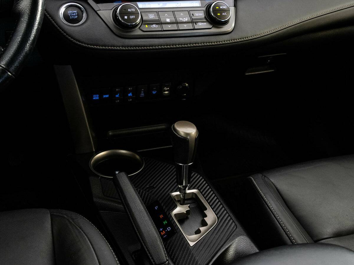 Купить Toyota RAV4, 2015, 165 877 км.. Фото: #11