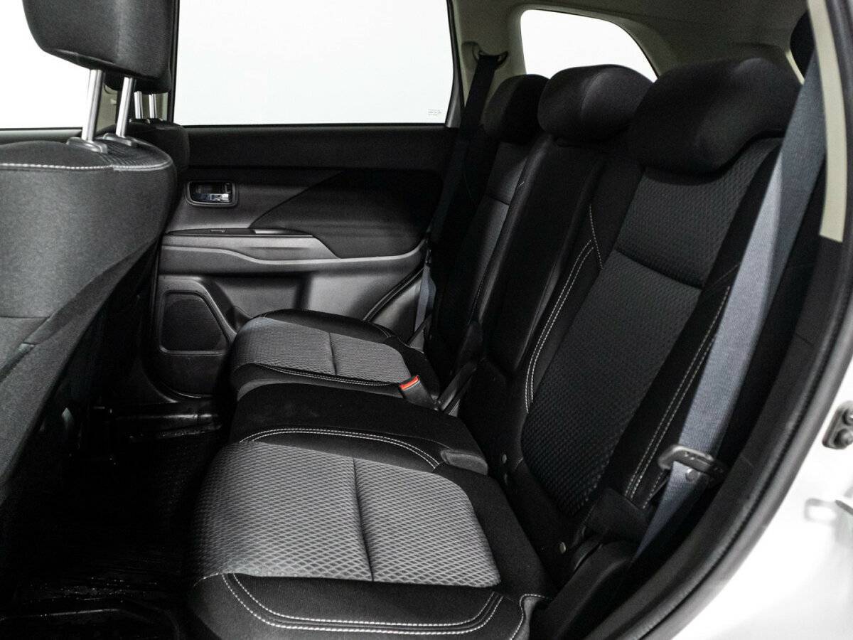 Купить Mitsubishi Outlander, 2022, 35 572 км.. Фото: #9