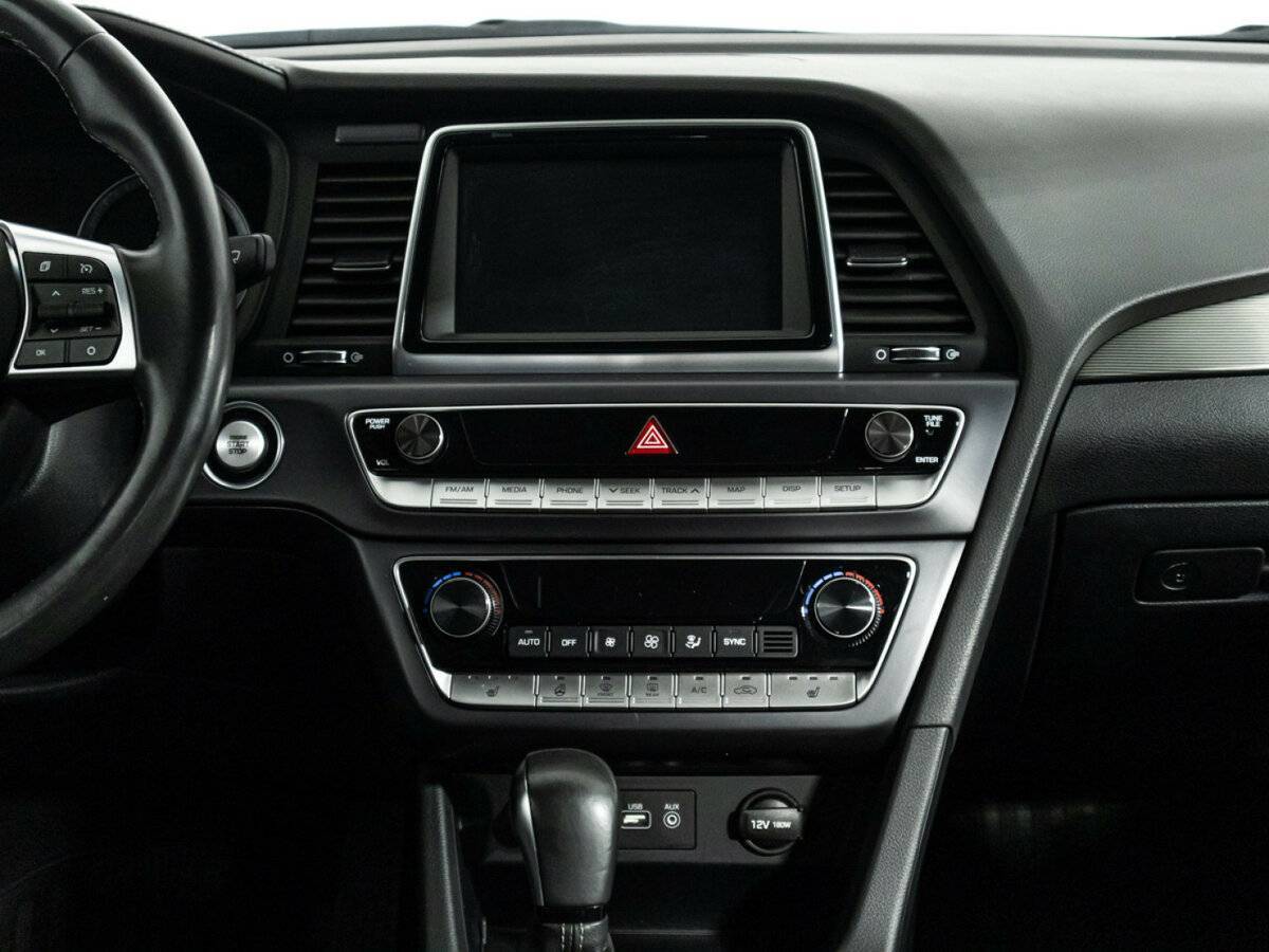 Купить Hyundai Sonata, 2019, 79 045 км.. Фото: #13