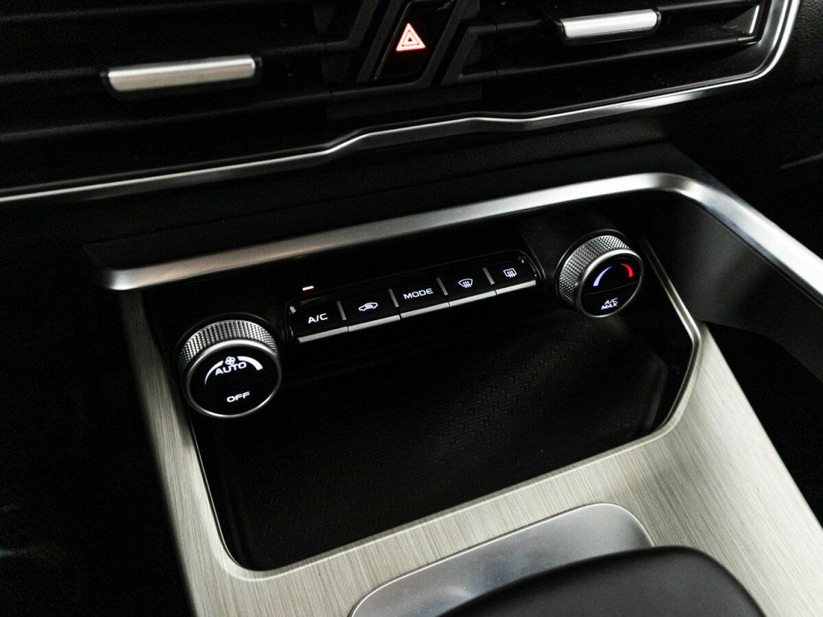 Купить Geely Coolray, 2023, 17 822 км.. Фото: #17