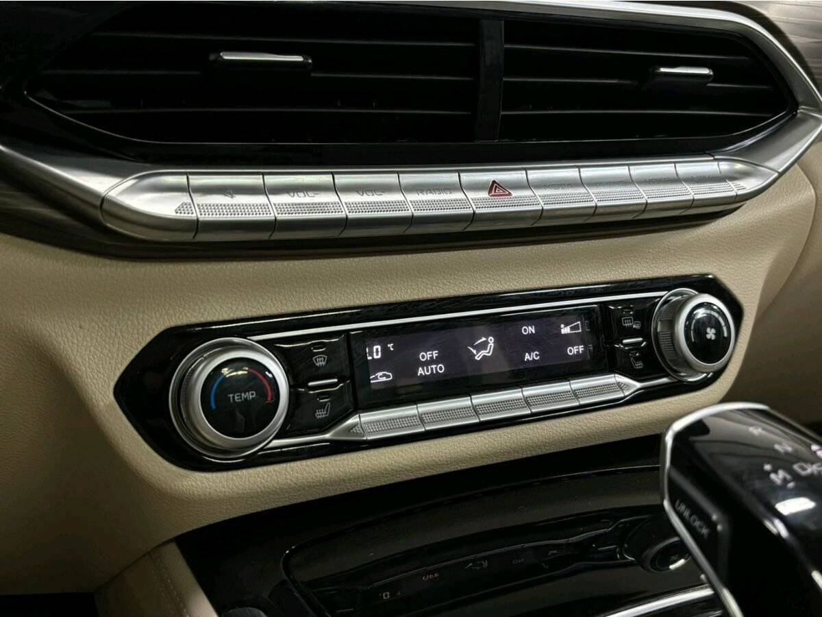 Купить FAW Bestune T77, 2023, 16 856 км.. Фото: #14