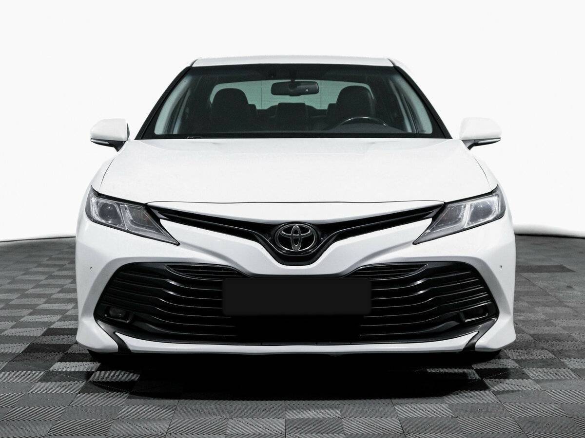 Купить Toyota Camry, 2018, 100 254 км.. Фото: #1