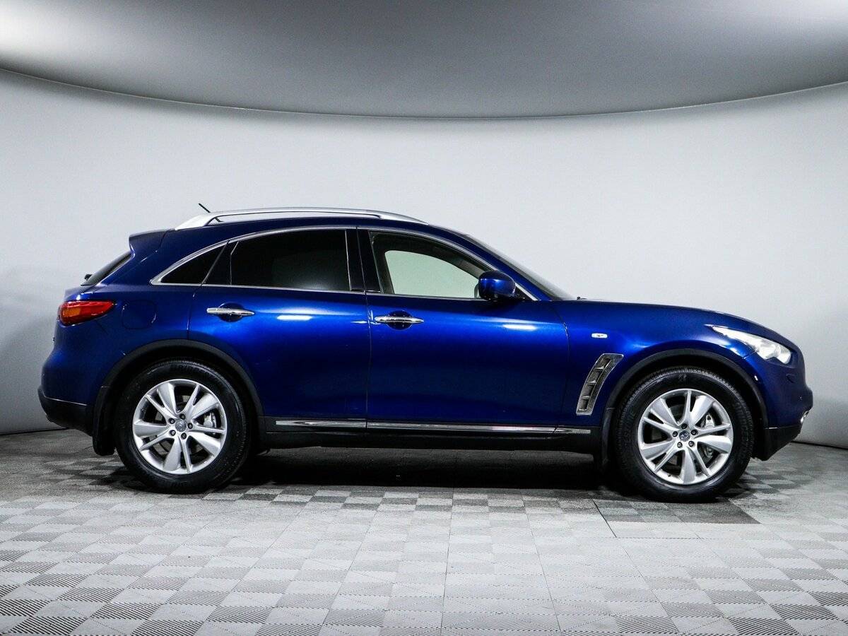 Купить Infiniti FX, 2012, 180 092 км.. Фото: #3