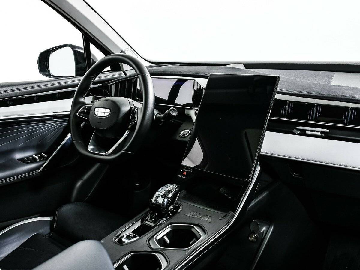 Купить Geely Atlas, 2023, 50 472 км.. Фото: #8