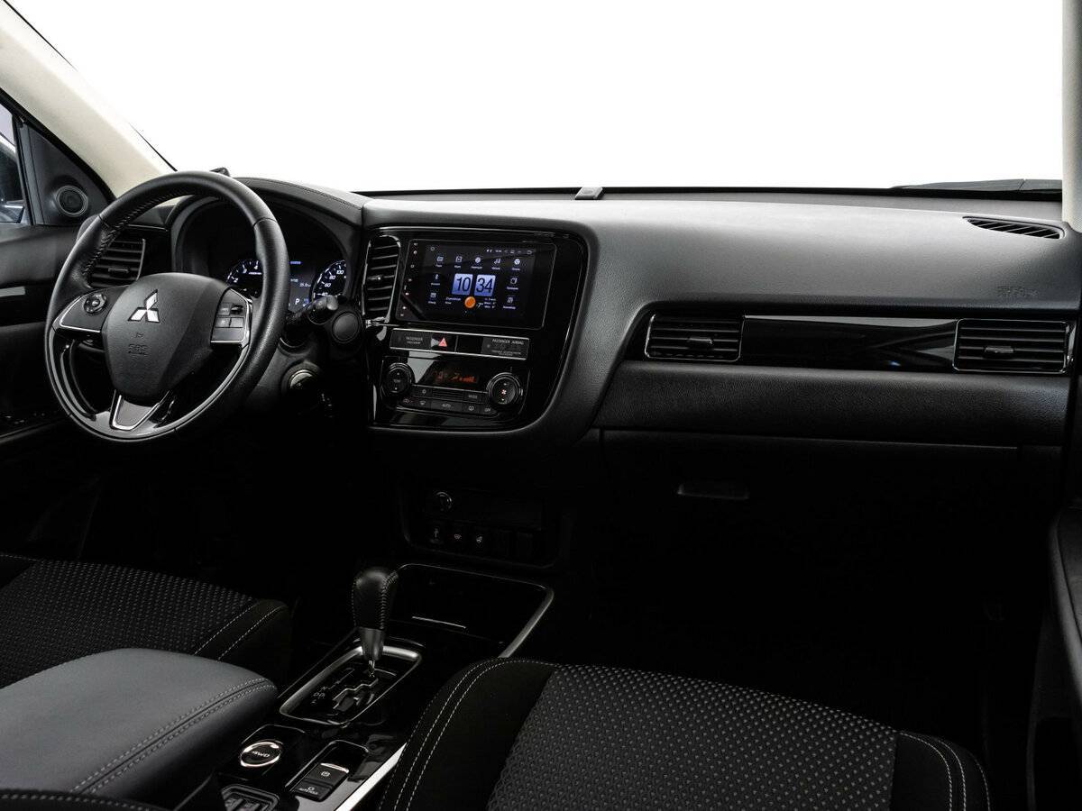 Купить Mitsubishi Outlander, 2019, 56 706 км.. Фото: #6