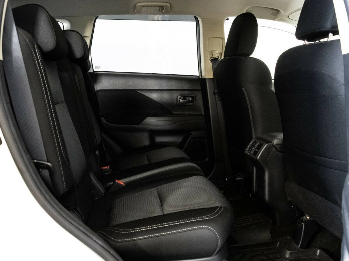 Купить Mitsubishi Outlander, 2019, 56 706 км.. Фото: #15