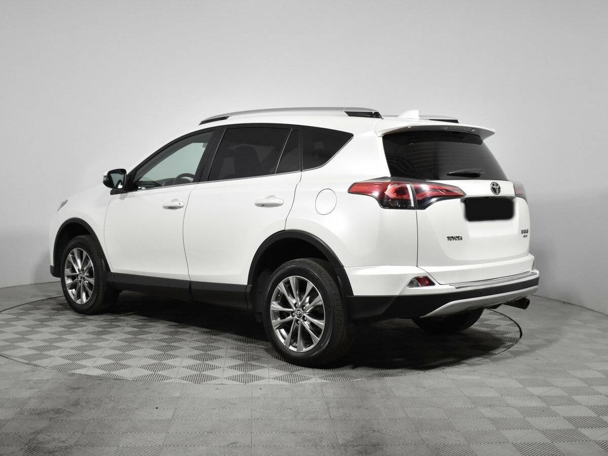Купить Toyota RAV4, 2018, 72 687 км.. Фото: #6